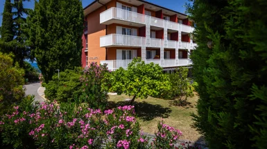 Hotel Mirta